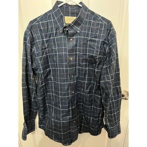 Cabela's Size Large Long Sleeved Button Up 100% Cotton